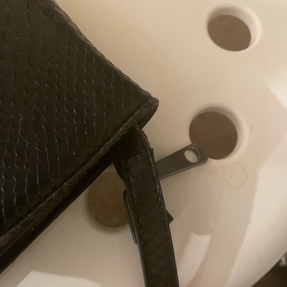 Black snakeskin crossbody purse / Bag. Used as seen on the picture - Picture 5 of 10